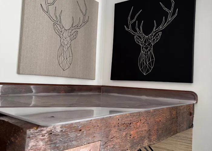 Lilis Ferienwohnung Mit Schlossblick 1